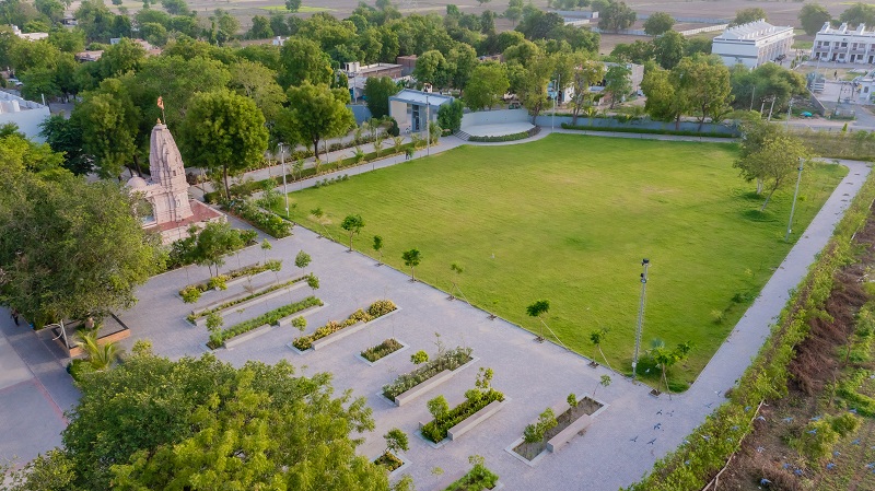 Monark University - playground