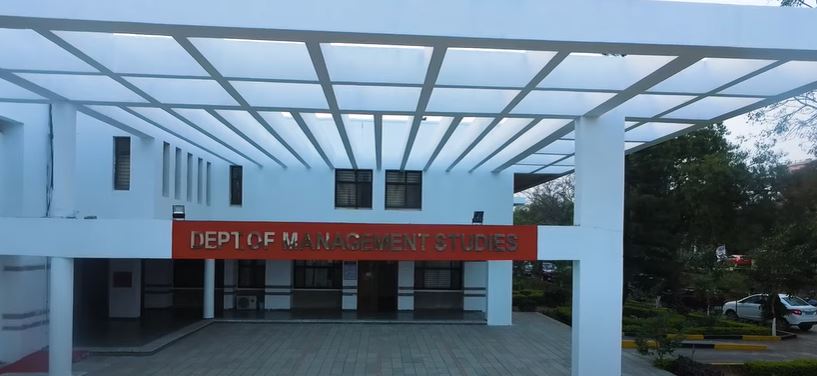 NALSAR - campus