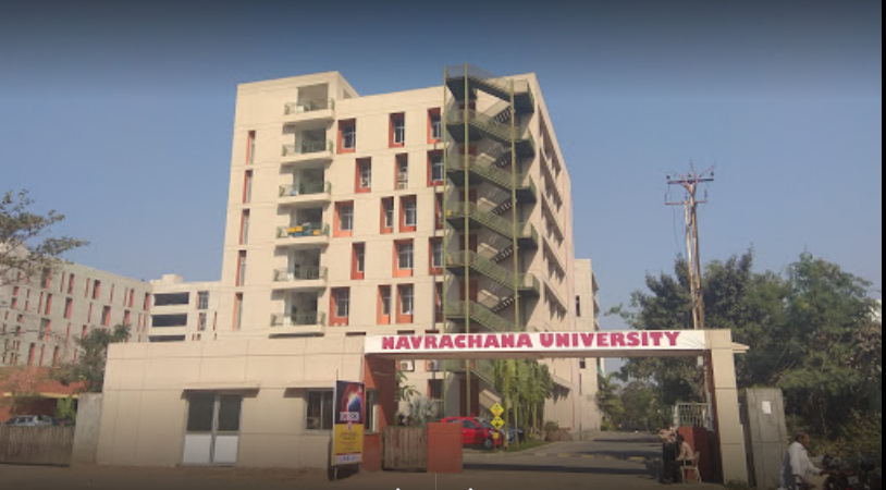 NUV - entrance
