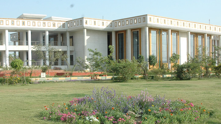 NLU Lucknow (RMLNLU) - campus
