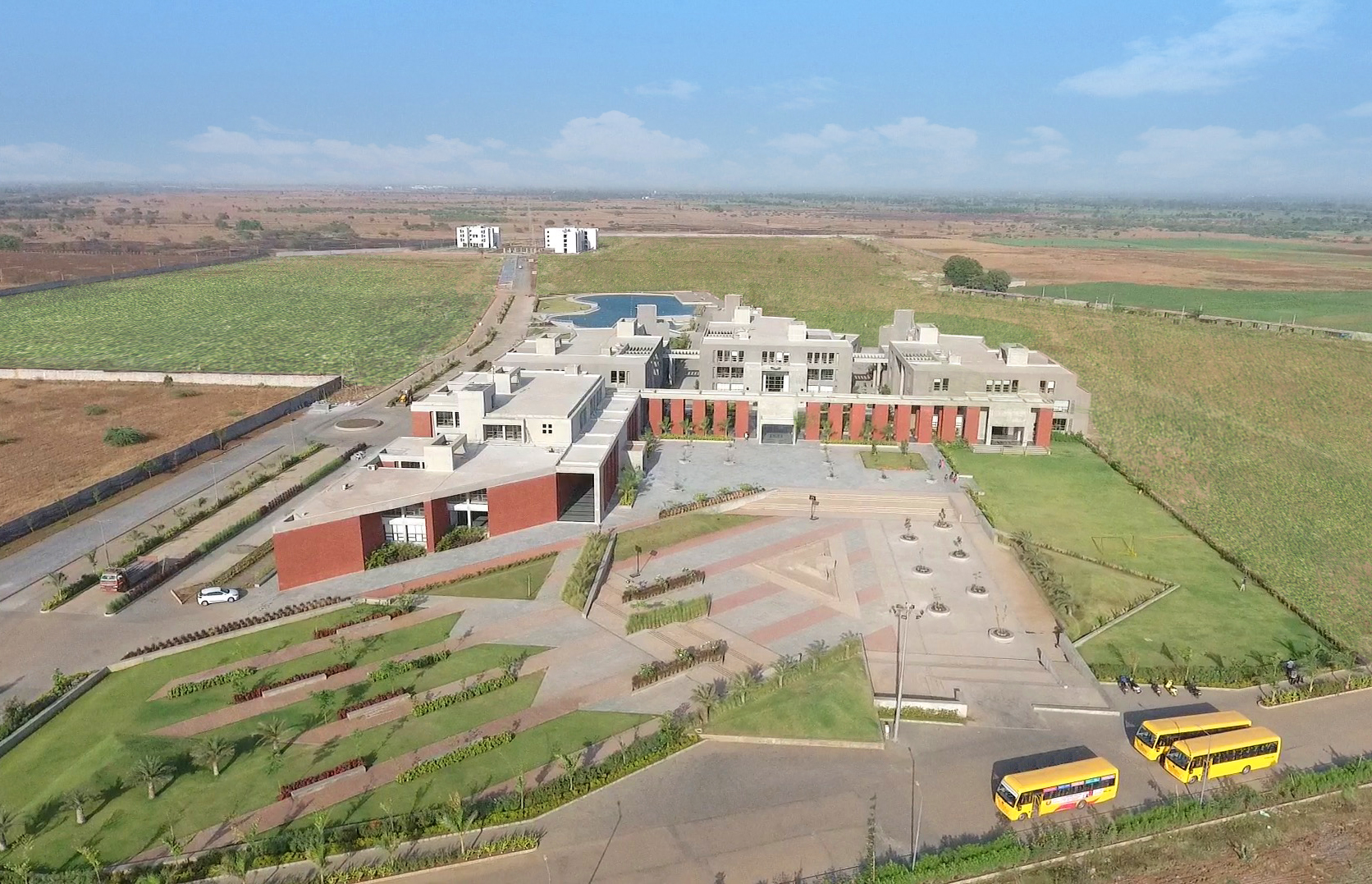 PP Savani University - campus