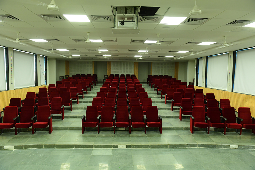 PP Savani University - auditorium