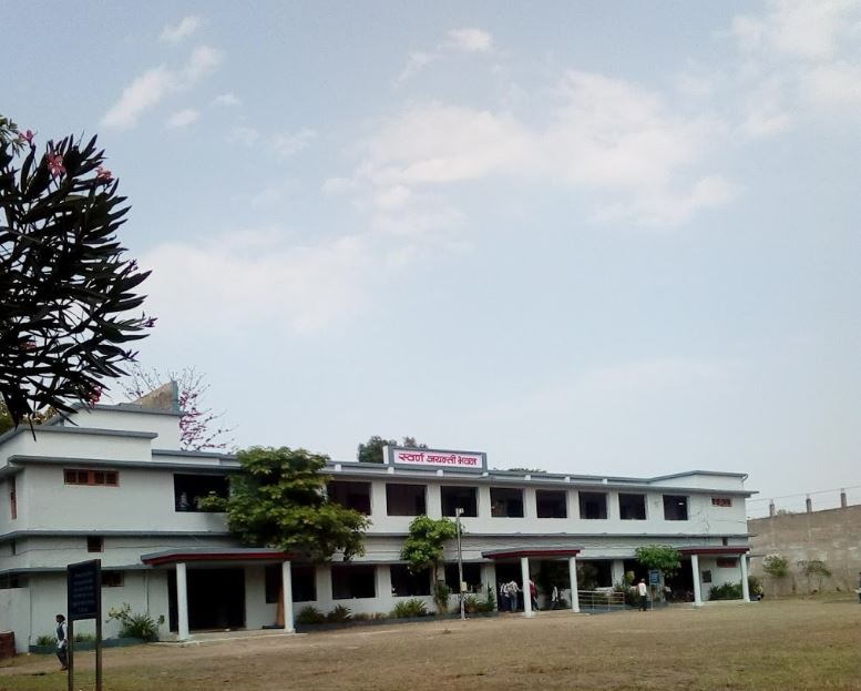 Pandit S.N. Shukla University - campus