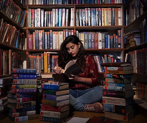 Renaissance University - library