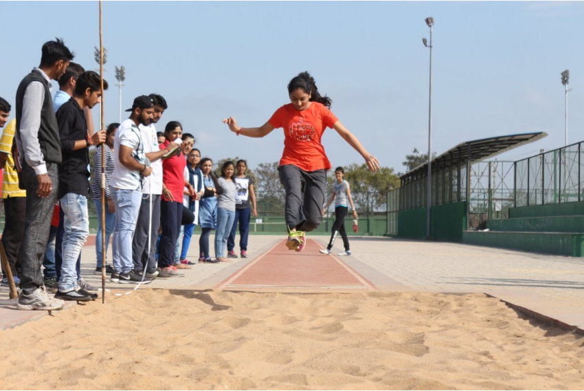 RK University - fest
