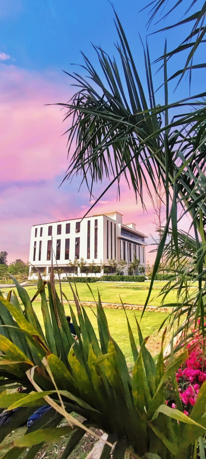 SAM Global University - campus