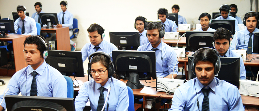 Sanskriti University - labs