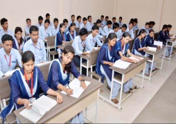 Sardar Patel University, Balaghat - classroom