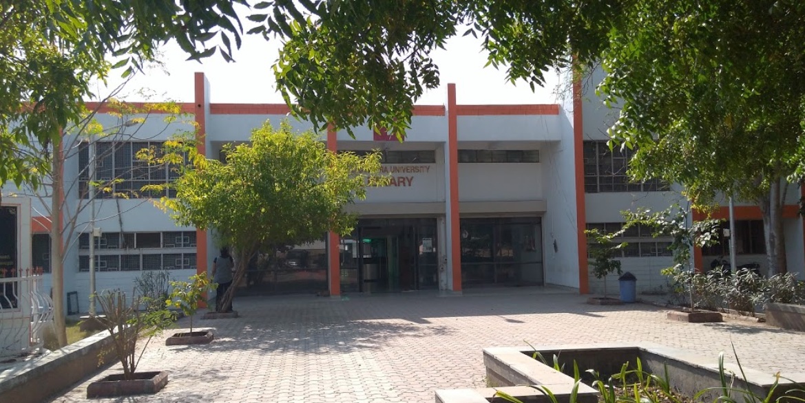 Saurashtra University - library
