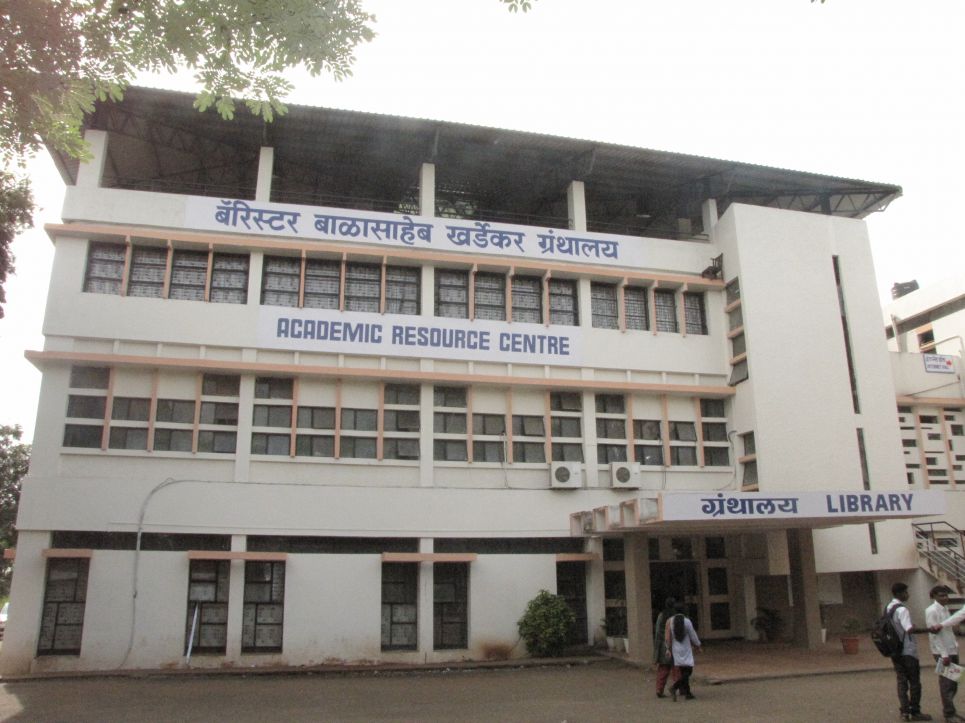 Shivaji University Kolhapur - library