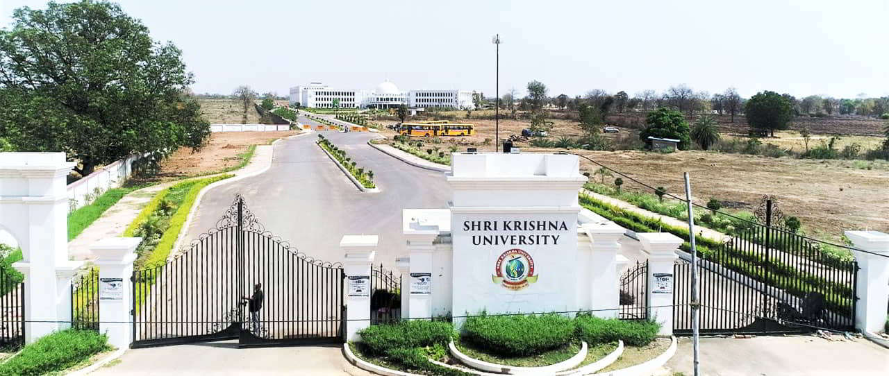 Shri Krishna University - entrance