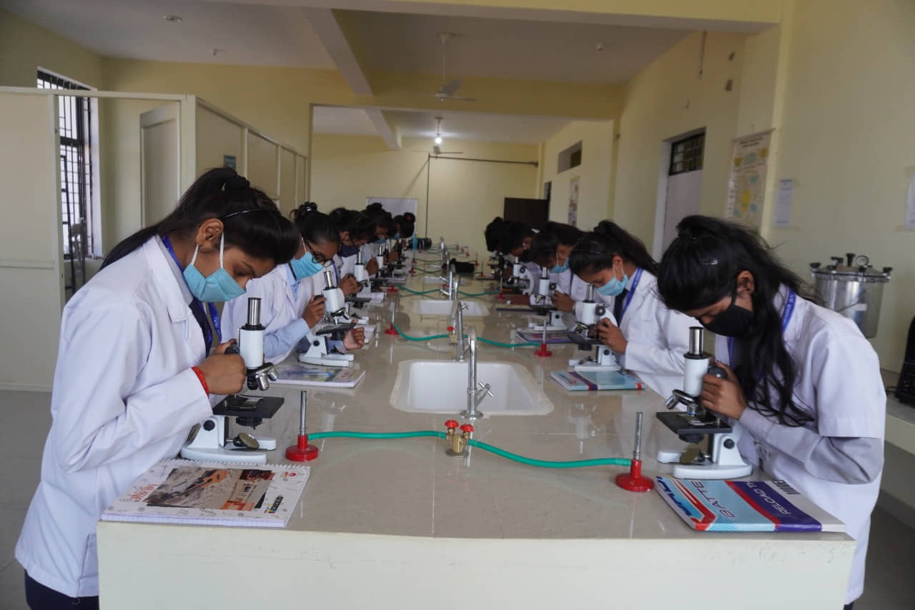 Shri Krishna University - labs