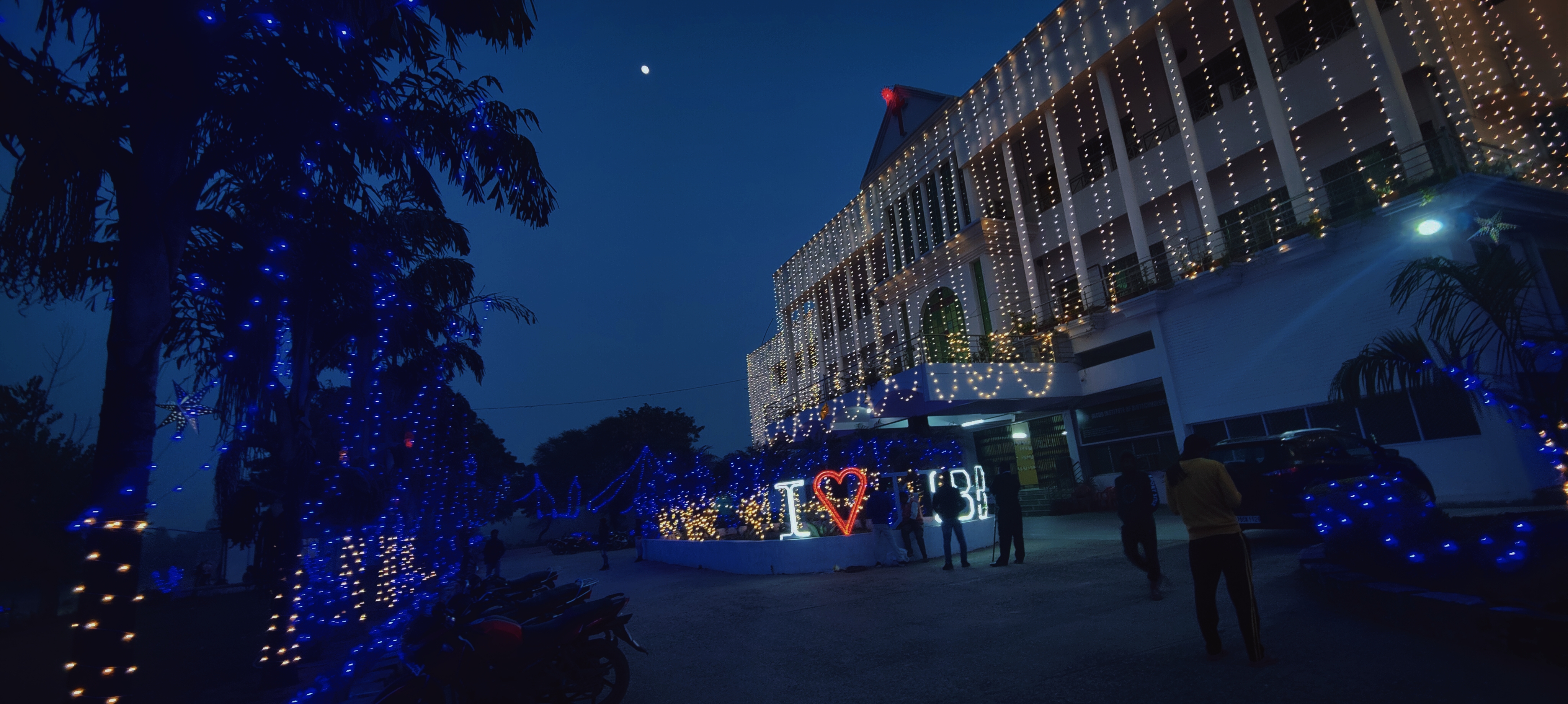 SHUATS (Allahabad University) - Courses, Admission 2024, Placements, Fees, Rankings - night