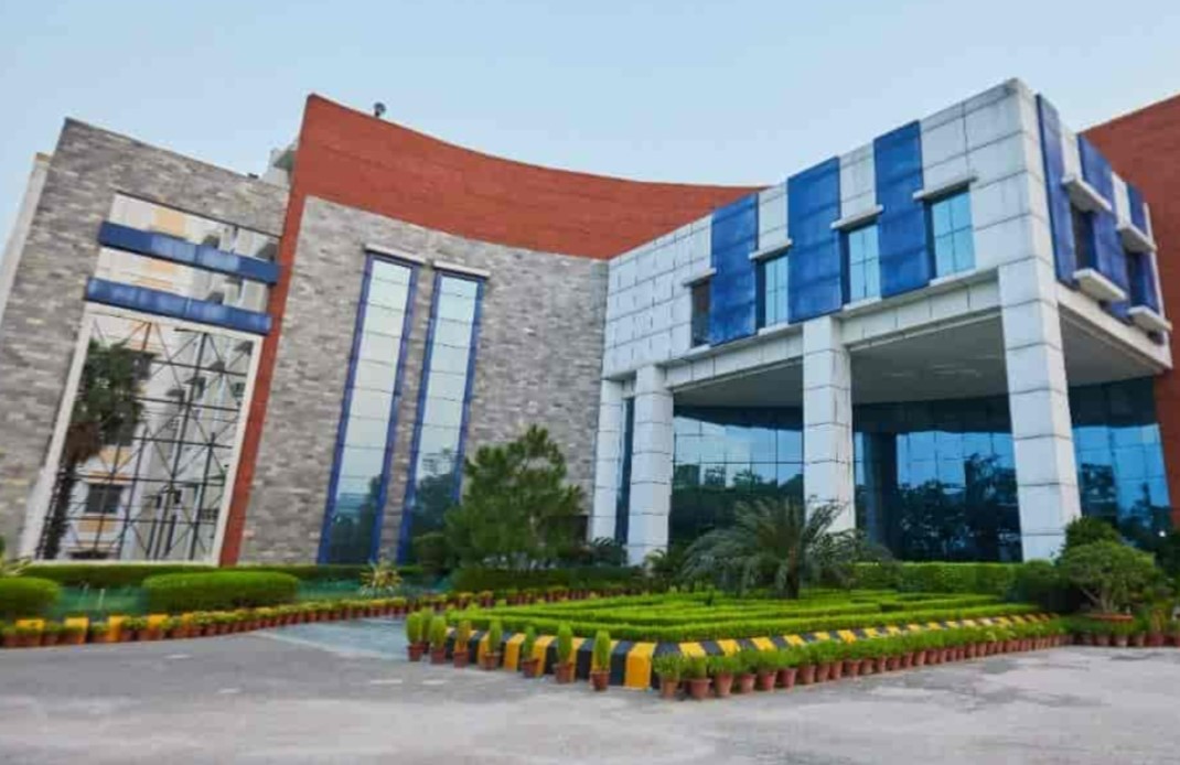 SRM IST Delhi-NCR Campus, Ghaziabad - campus
