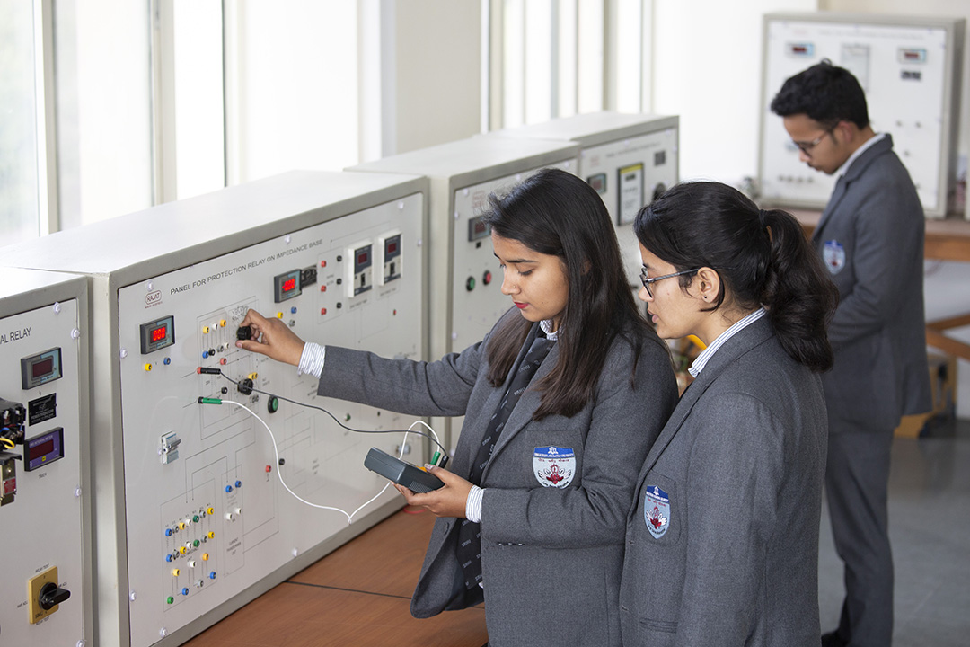 SRHU Dehradun - labs