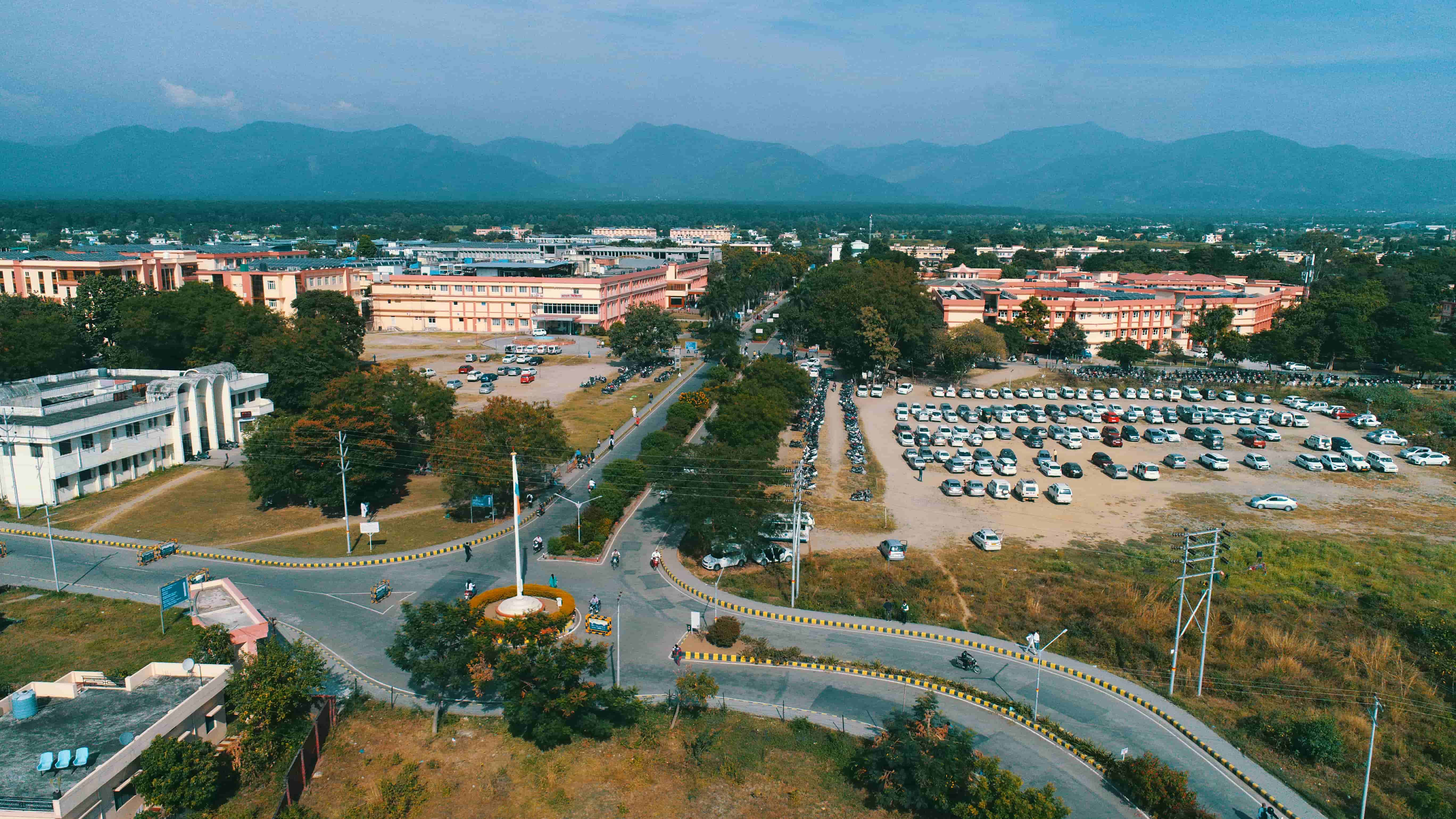 SRHU Dehradun - campus