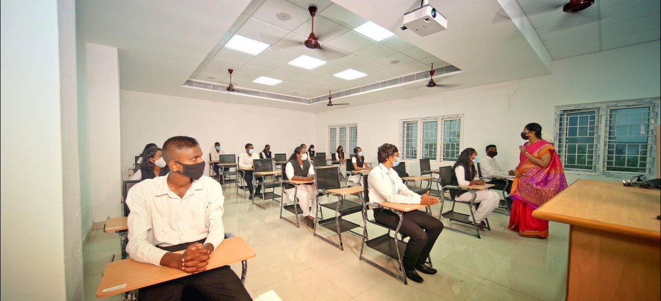 TNDALU Chennai - classroom