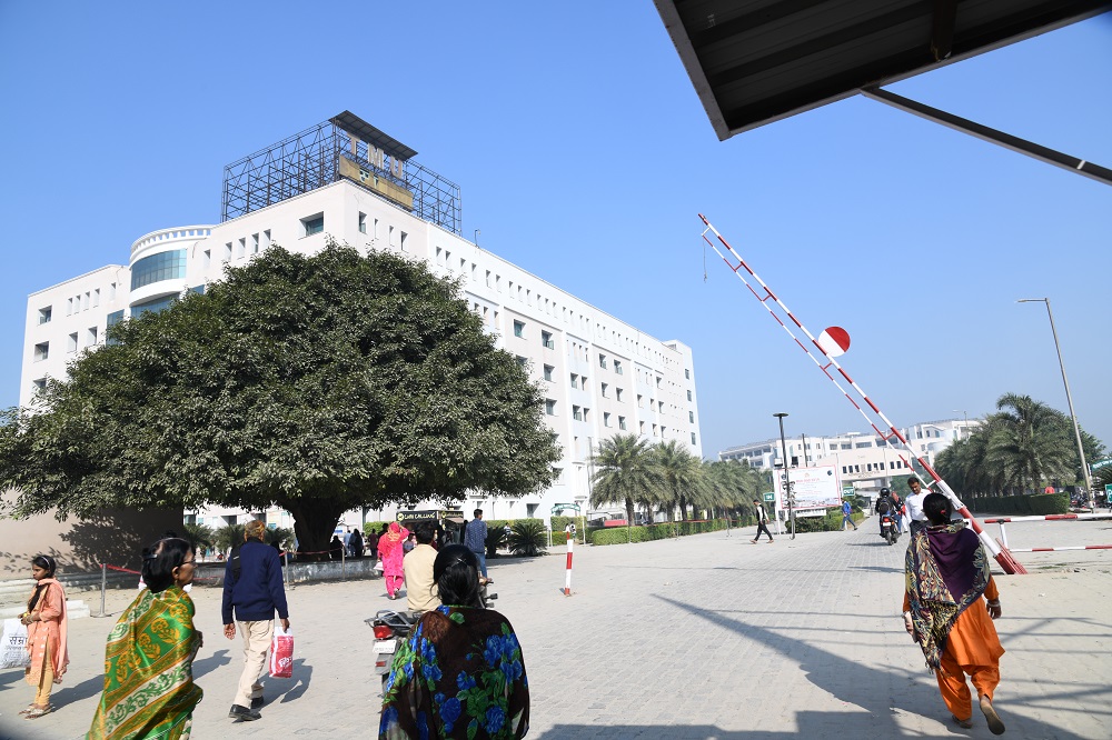 TMU - campus
