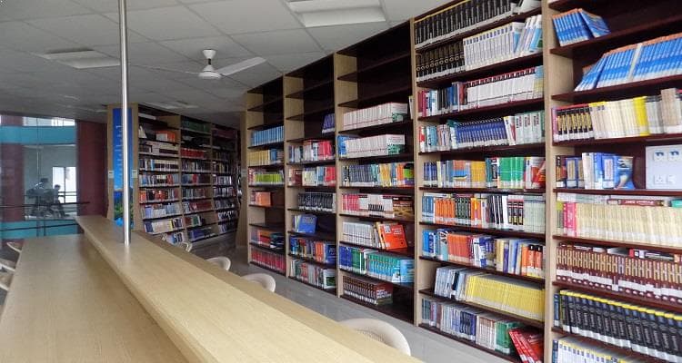 UKA Tarsadia University - library