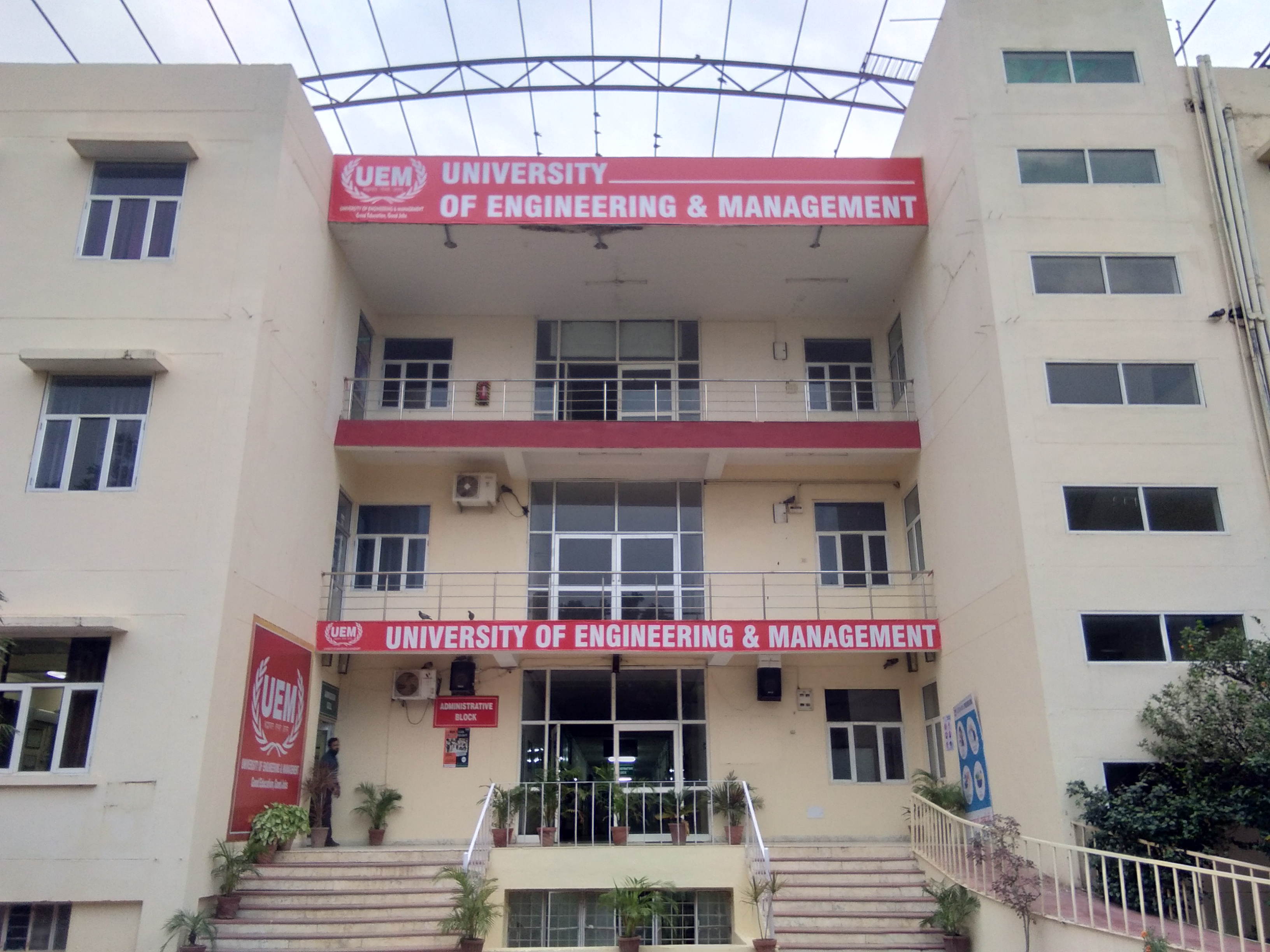 UEM Jaipur - main