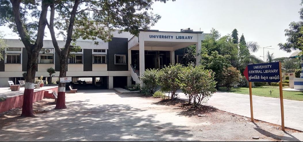 VNSGU Surat - library