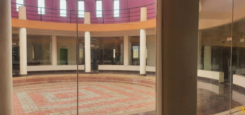 Vijayanagara Sri Krishnadevaraya University - campus