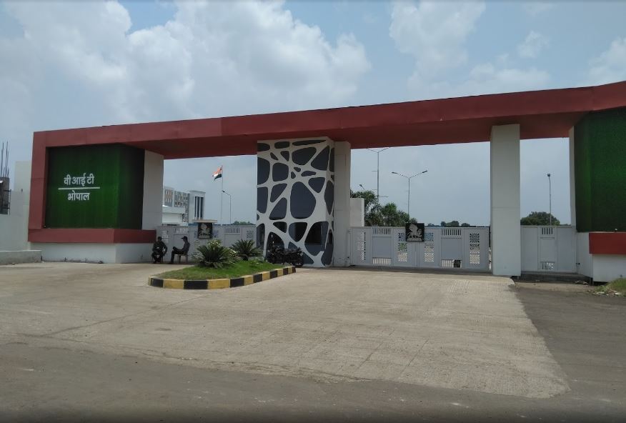 VIT Bhopal - entrance