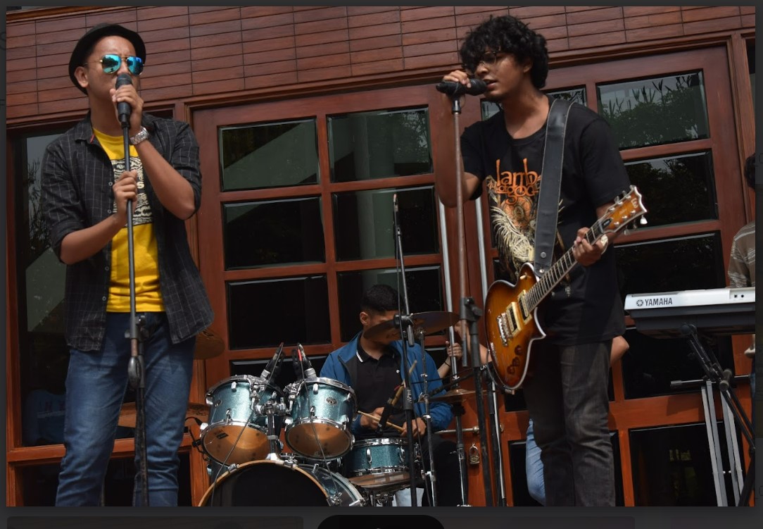 Administrative Management College - others
