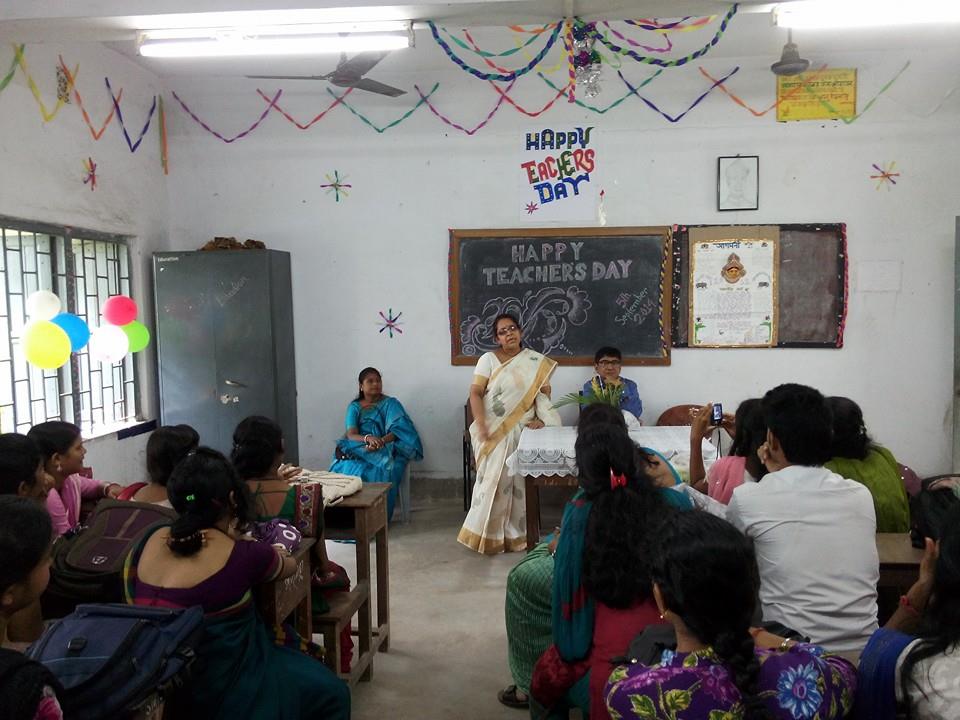 Sonarpur Mahavidyalaya - classroom