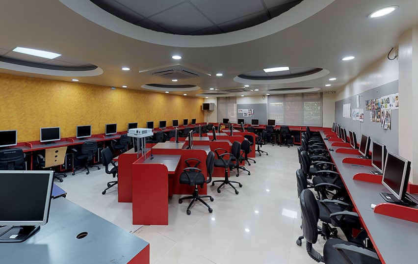 Symbiosis Institute of Design - labs