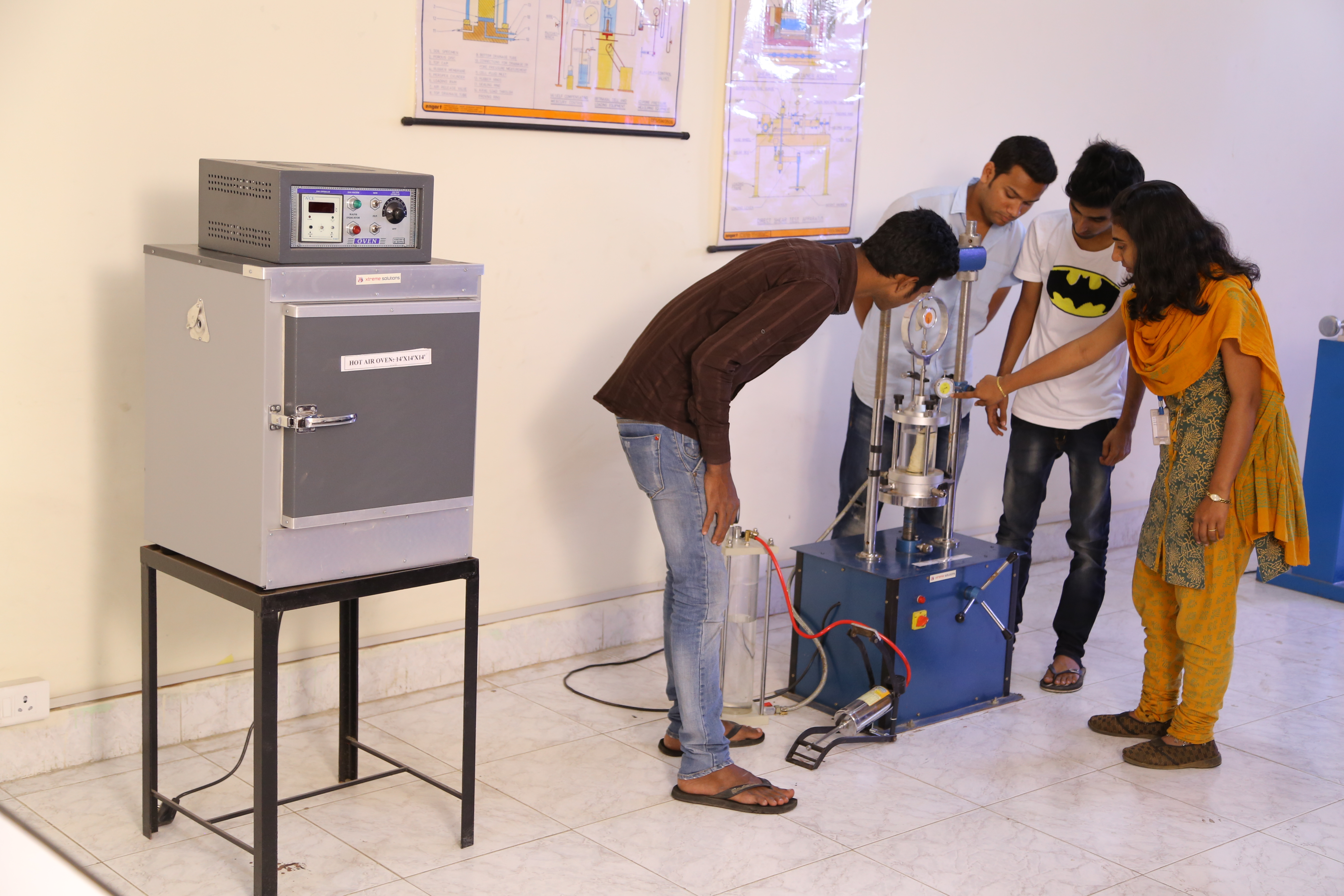 Thakur Polytechnic - labs