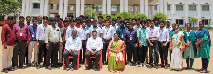 Aarupadai Veedu Institute of Technology - campus