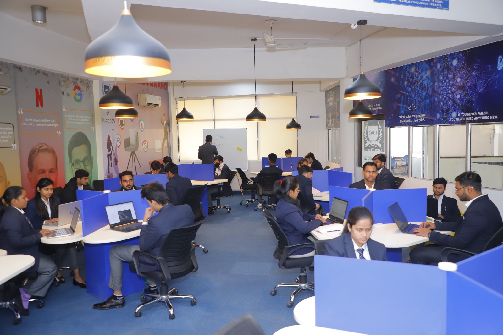 Lloyd Institute of Engineering and Technology - labs