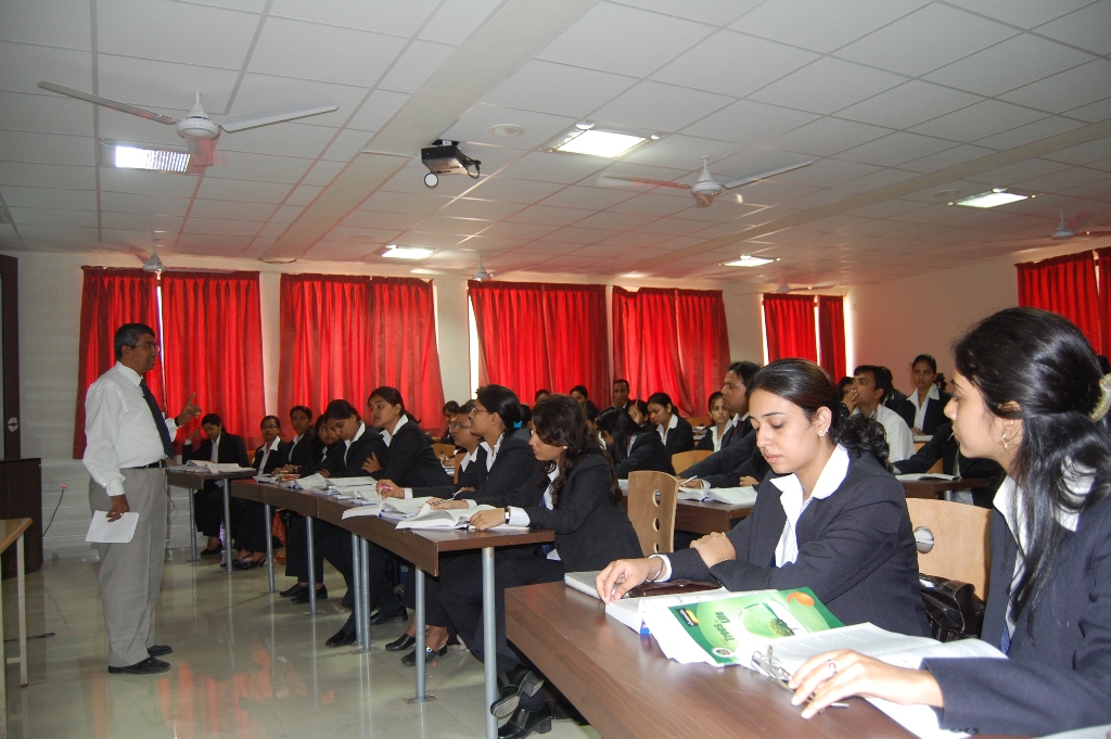 ISBM Pune - classroom