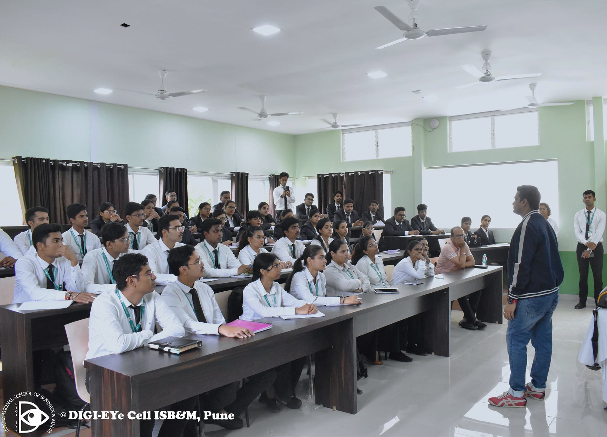 ISBM Pune - classroom