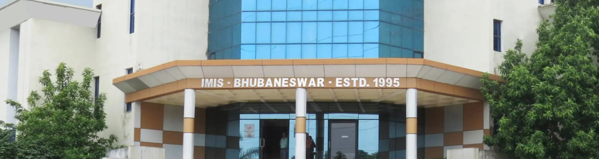 Institute of Management and Information Science - campus