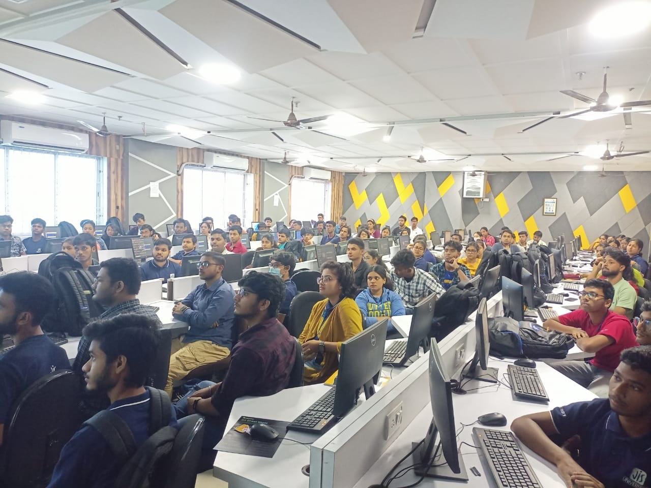 JIS University, Kolkata - labs
