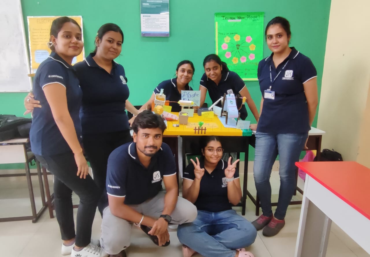 JIS University, Kolkata - students