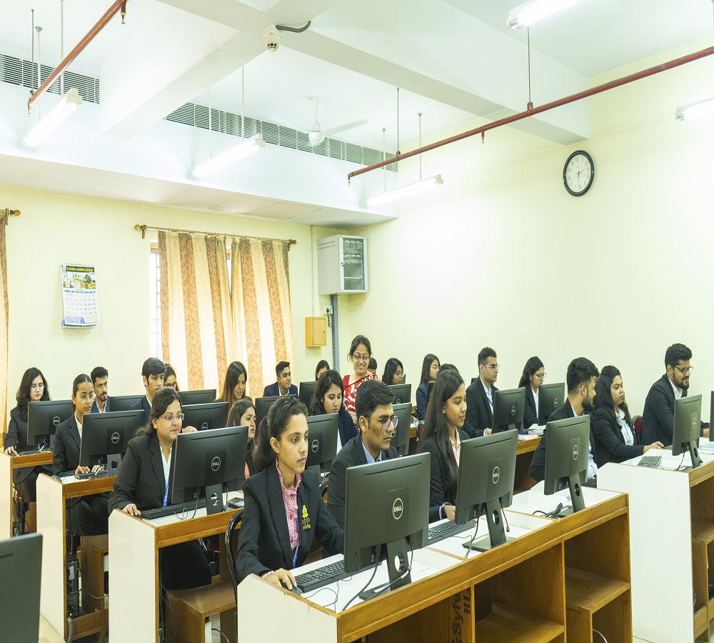 St Xavier's University - labs