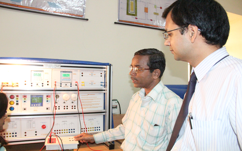 Amity University Gwalior - labs