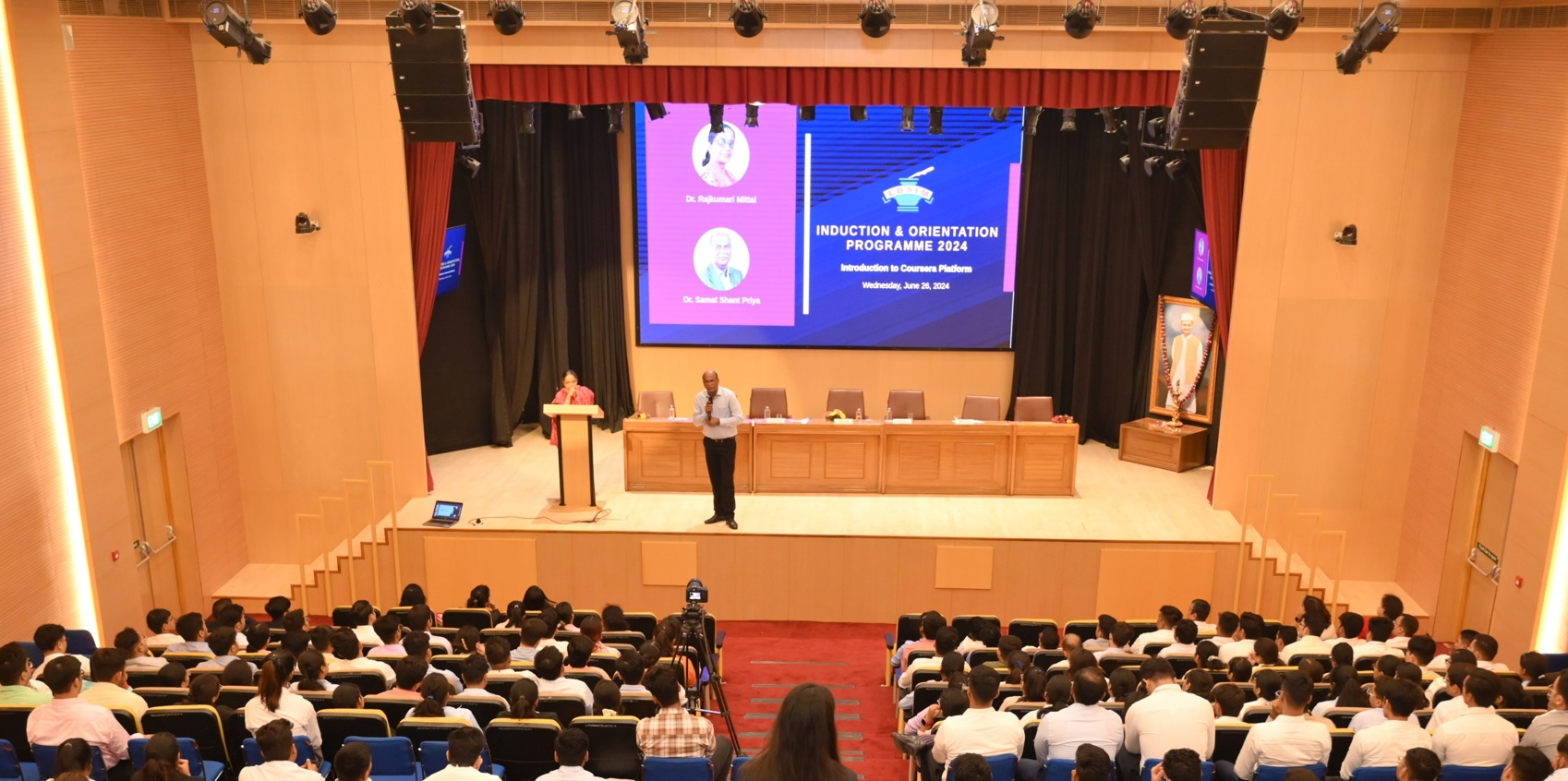 Lal Bahadur Shastri Institute of Management - auditorium