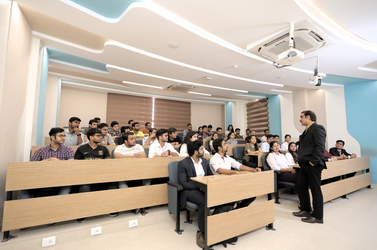 Lal Bahadur Shastri Institute of Management - classroom