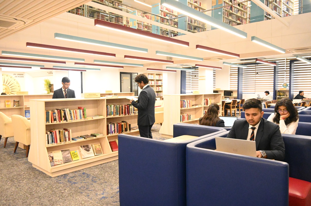 Lal Bahadur Shastri Institute of Management - library