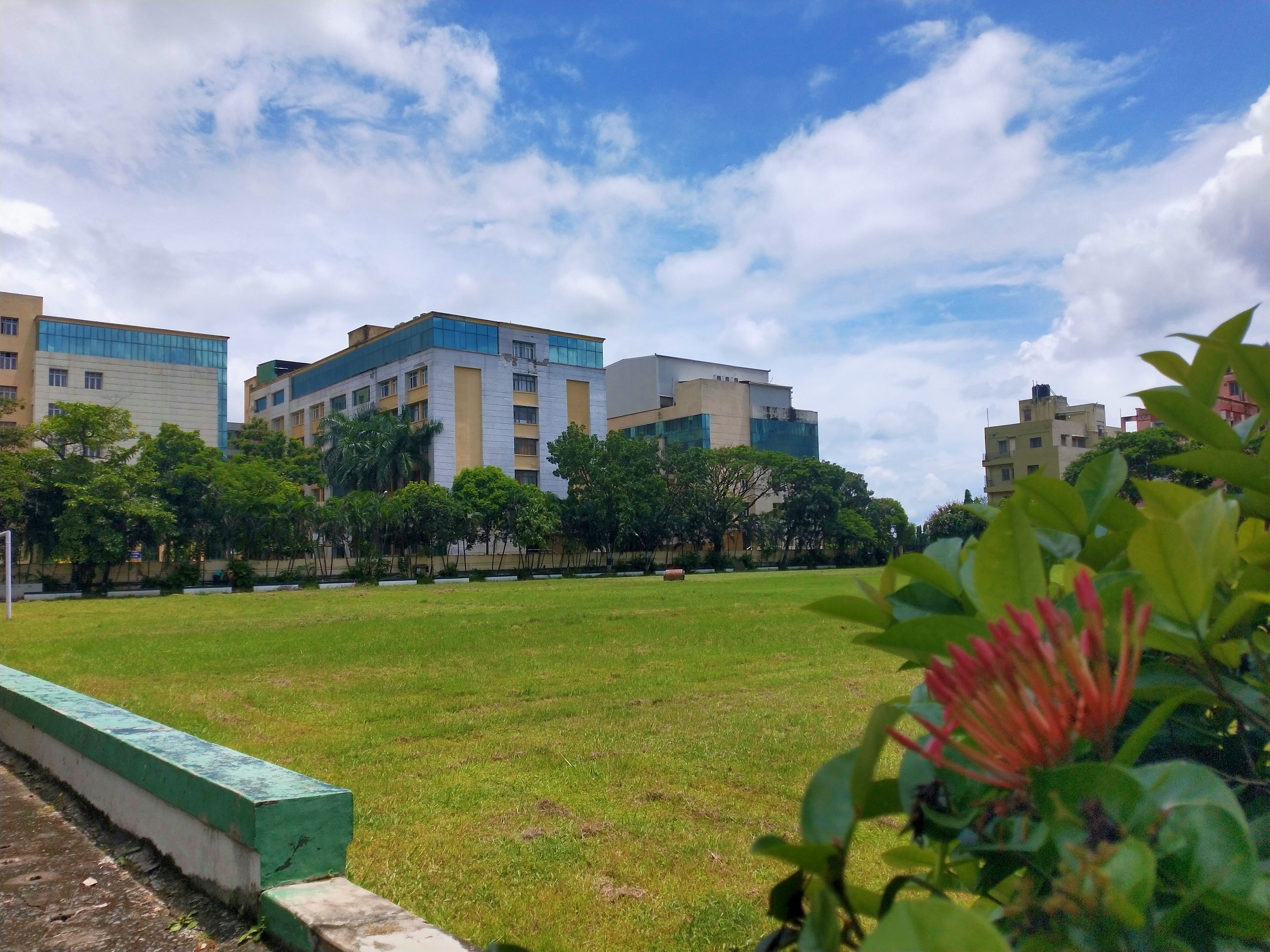 Heritage Institute of Technology - [HIT] - campus
