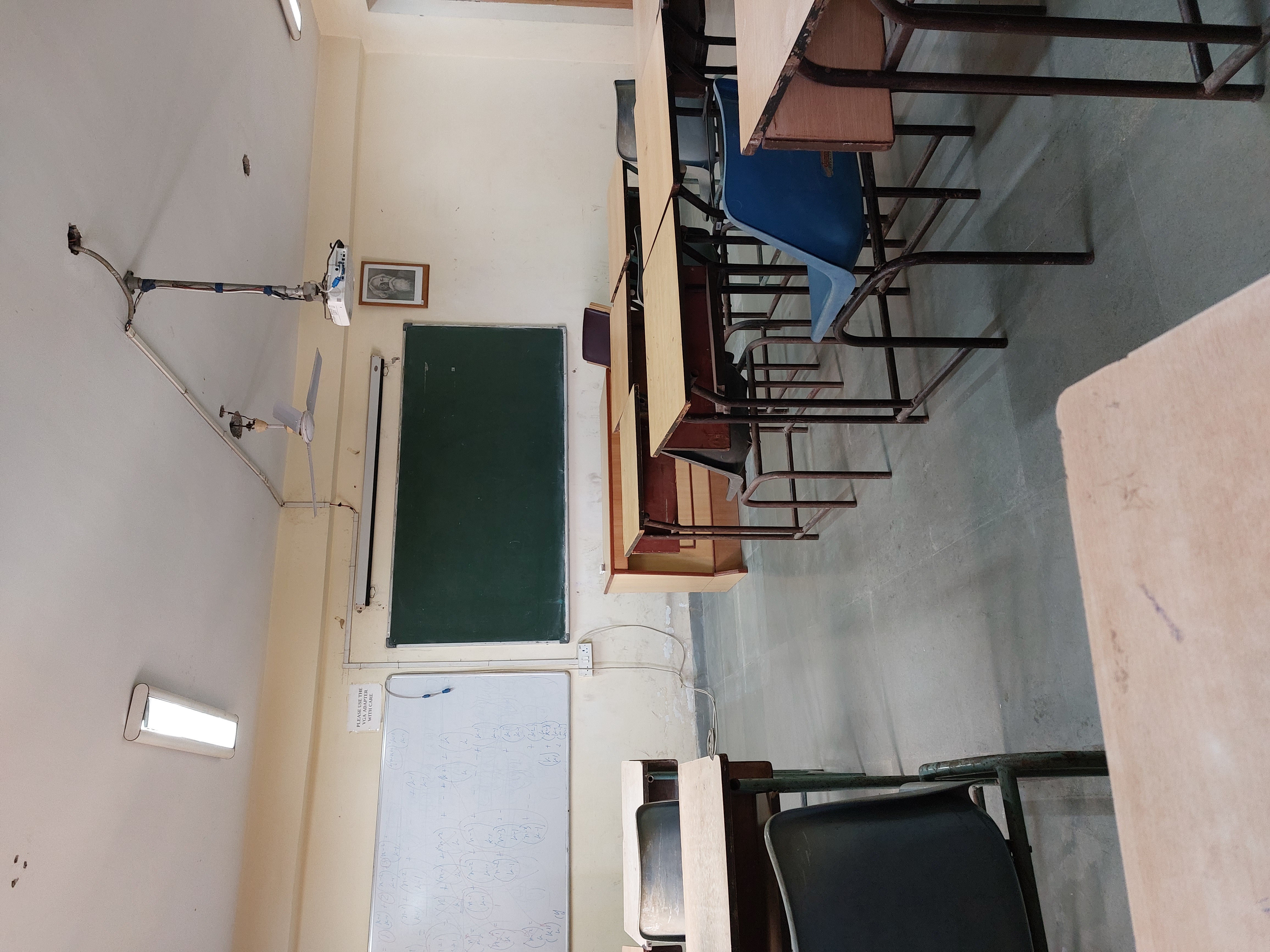 Heritage Institute of Technology - [HIT] - classroom