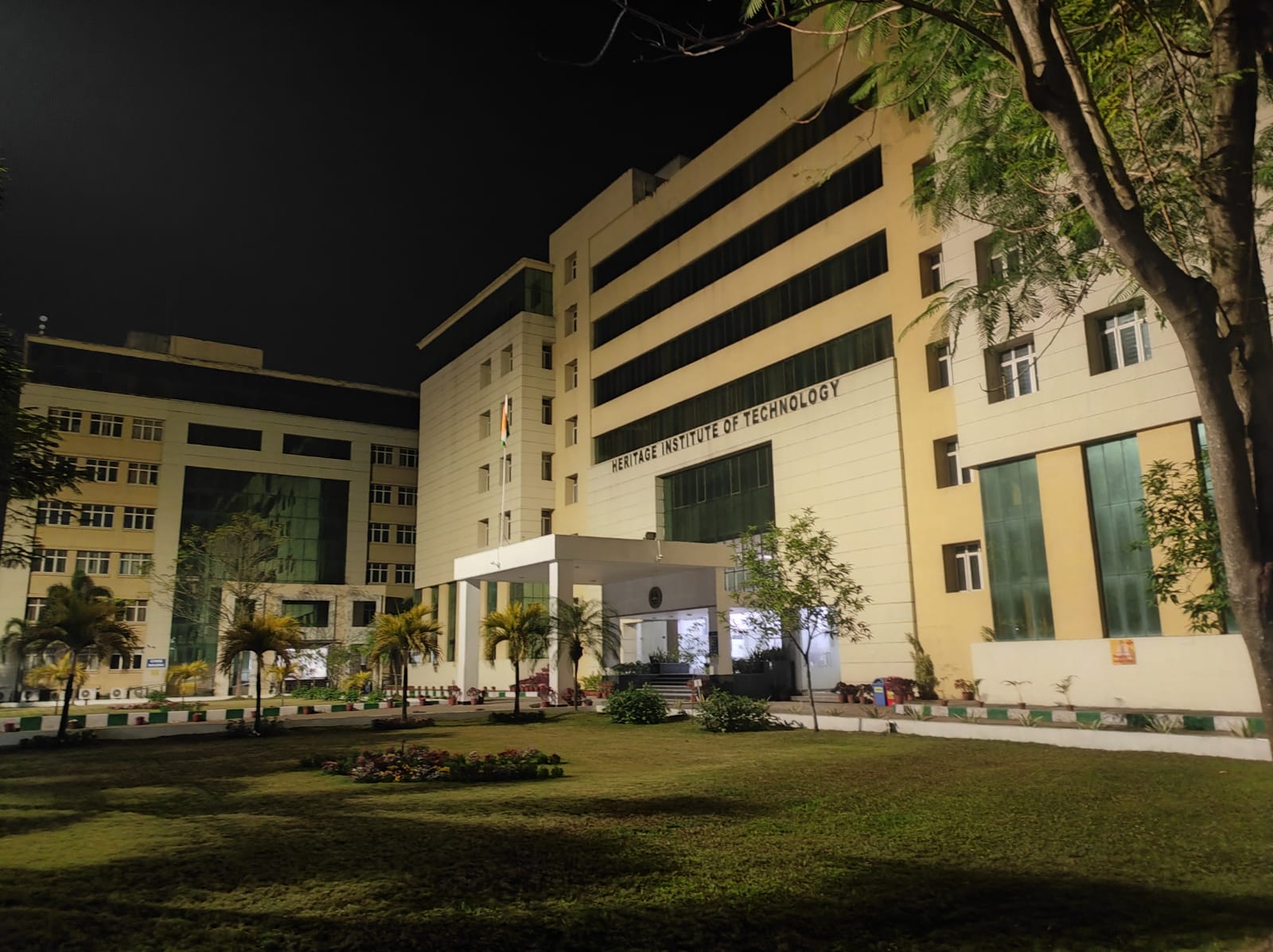 Heritage Institute of Technology - [HIT] - night