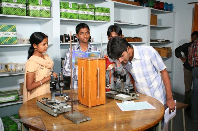 Vallurupalli Nageswara Rao Vignana Jyothi Institute of Engineering and Technology - [VNR VJIET] - ot