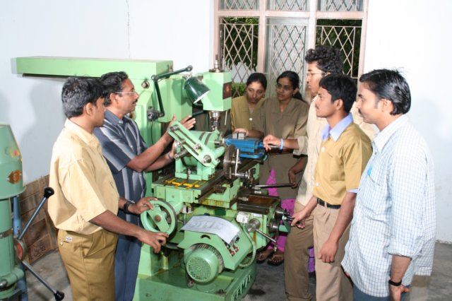 Vallurupalli Nageswara Rao Vignana Jyothi Institute of Engineering and Technology - [VNR VJIET] - ot