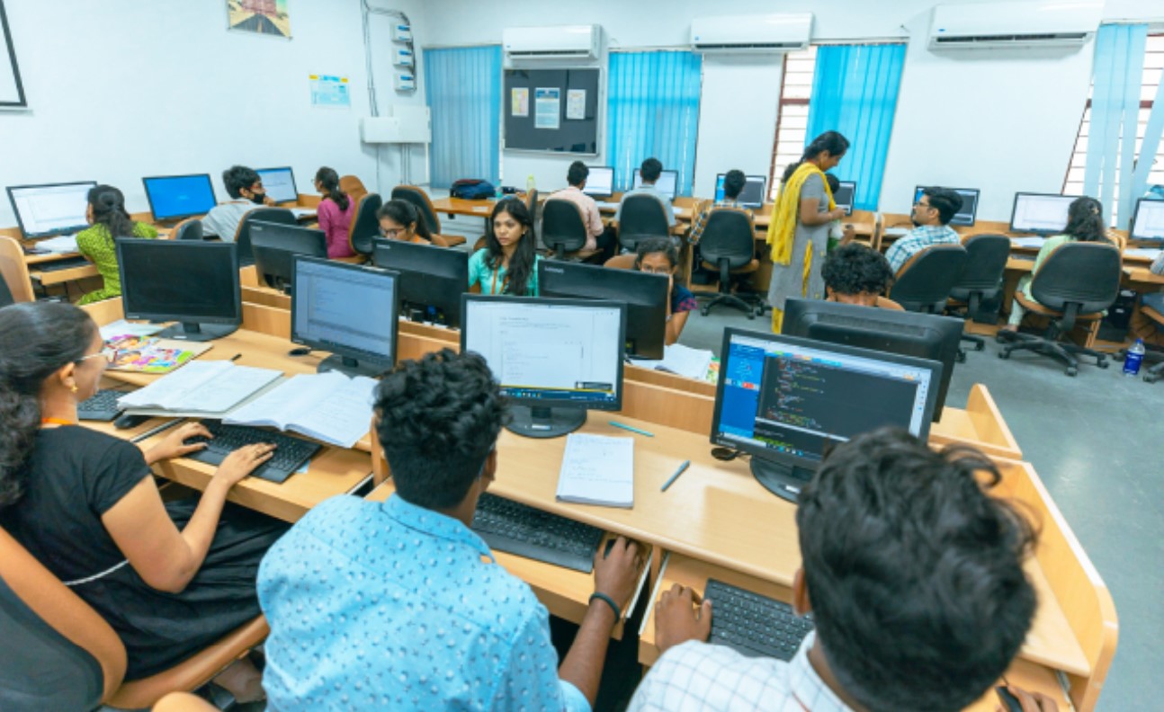 Vallurupalli Nageswara Rao Vignana Jyothi Institute of Engineering and Technology - [VNR VJIET] - la