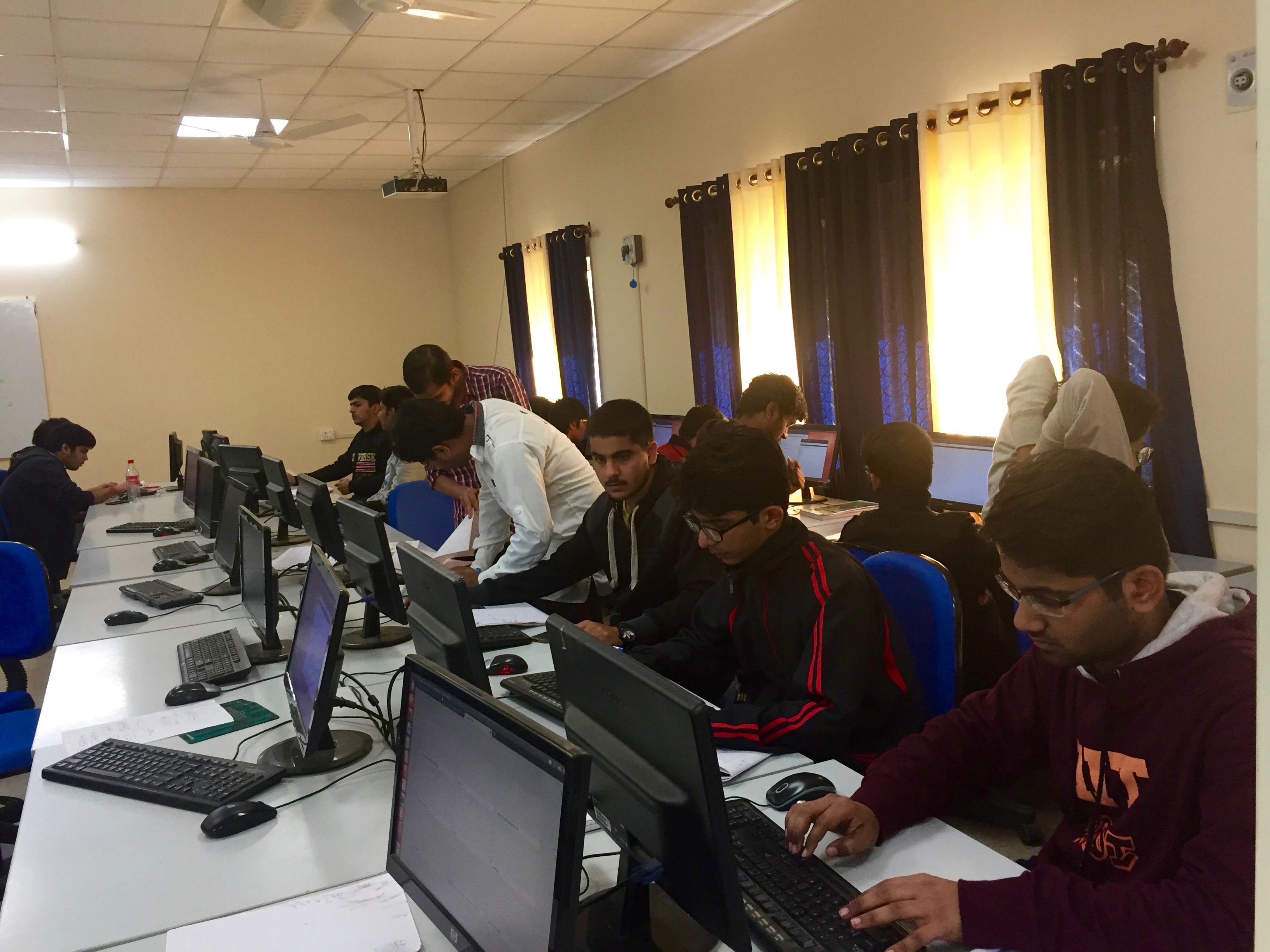 IIT Mandi- Indian Institute of Technology - [IITM] - labs